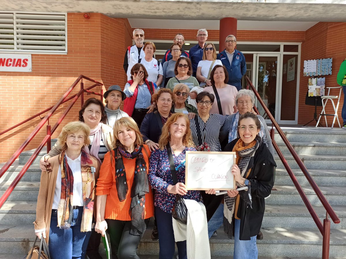 AGSOsuna's tweet photo. 🚶‍♀️El centro de salud de #Marchena ha organizado hoy un #PaseodeJane para identificar activos para la #salud en la localidad 👉Han participado más de 20 personas de diferentes asociaciones y han identificado:

✅Parques
✅Centro de mayores y centro infantil
✅El Roete

Y muchos➕ https://t.co/b9ZghOrUVh