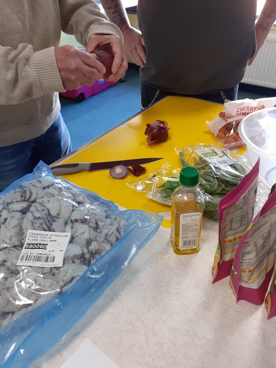 HCCWest's tweet photo. #Drypool cooking on a budget courses. This week is curry week. Looking good. https://t.co/G2jHmqXg7f