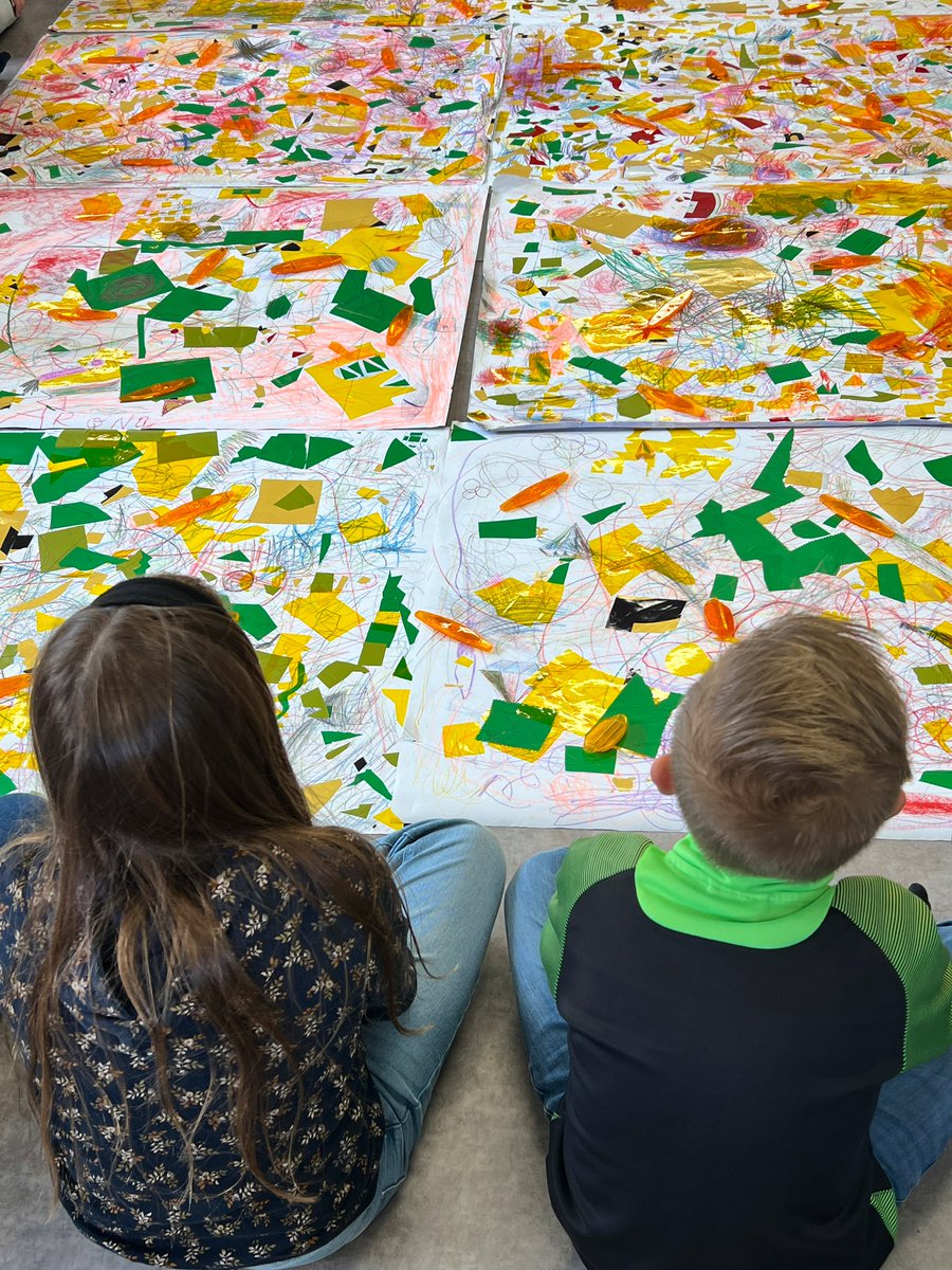 jouve_fabien's tweet photo. À #cournonterral, faire œuvre collective avec les écoliers de la ville.
La #plasticienne S Hansmann est en résidence à l’école G Bastide.
Fruit d’un partenariat commune, @Montpellier3m, @34Dsden, @MinistereCC grâce à la #CGEAC
Il y est question de ☀️, lumière, catadioptre…🤩 https://t.co/nUlA3hltxW