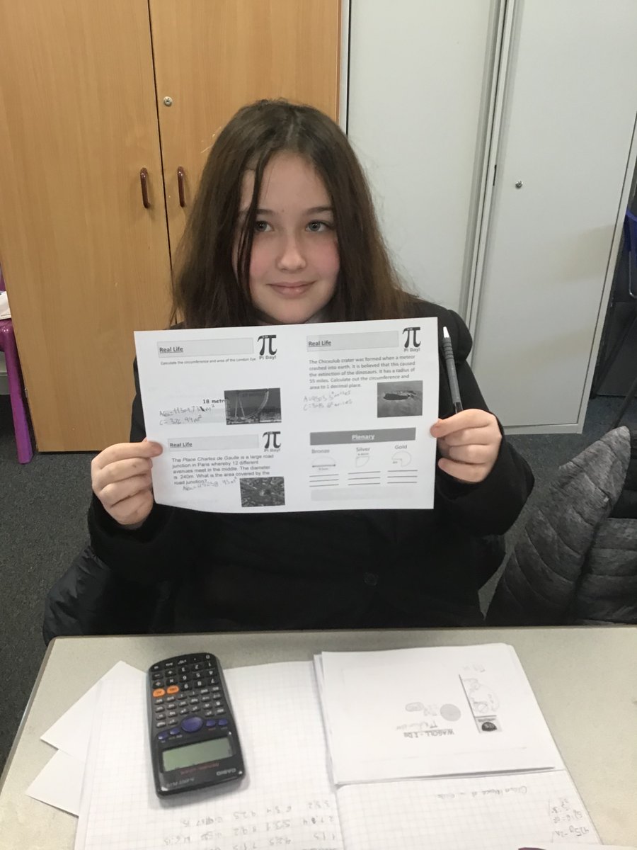 CHS_Mathematics's tweet photo. Year 7 getting stuck into calculating circumference and area of circles for #WorldPiDay !🥧

Fun fact: World Pi Day also happens to be #AlbertEinstein 's Birthday!🥳🎂 https://t.co/BYvYfCyXUQ