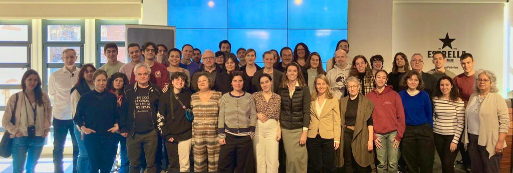 fcatcultura's tweet image. 🌟 Matí d&apos;aprenentatges, il·lusió i nous reptes el que hem viscut a l&apos;acte d&apos;obertura del #ProgramaIMPULSACULTURA2023 a l&apos;#AntigaFàbrica @EstrellaDammCat

👏🏻 Enhorabona als 35 projectes que avui han començat la 1a fase del Programa!

🚀 Seguim!

#ComunitatIMPULSA