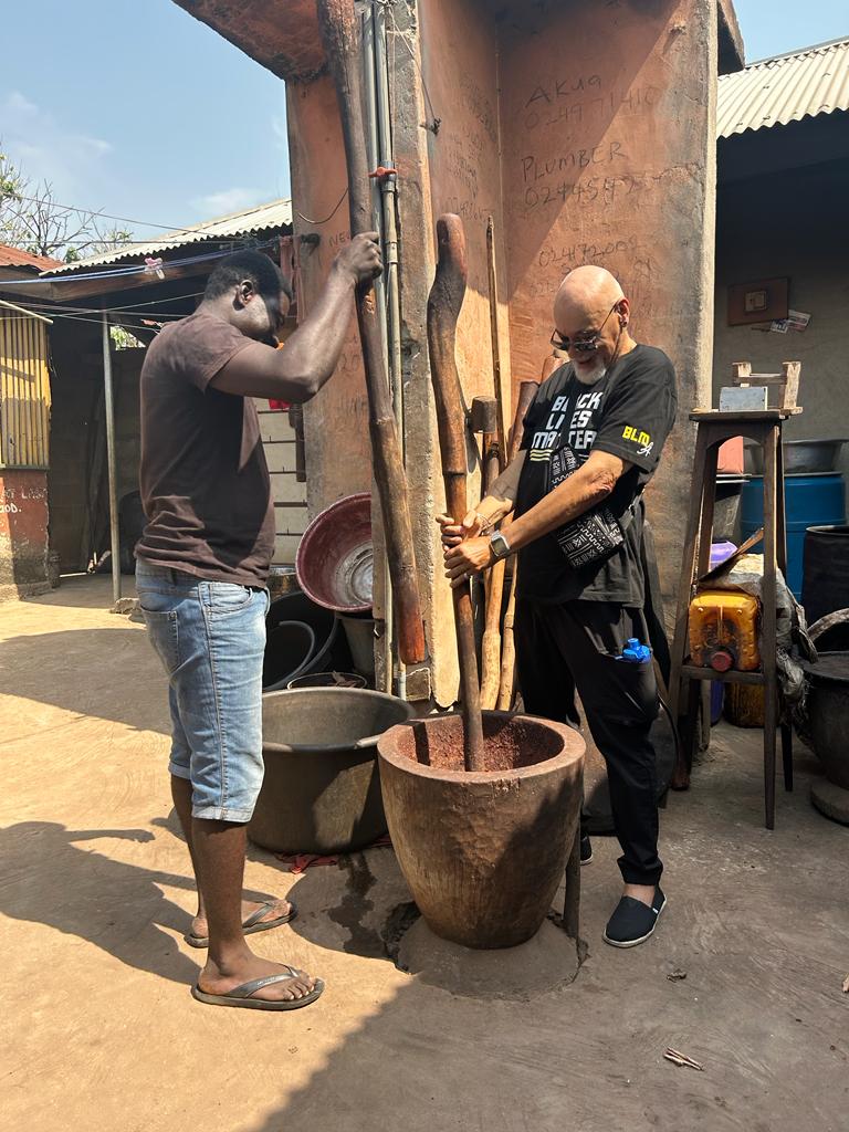 LionizeGh's tweet photo. Africans in the diaspora are always welcome Home. Ghana 🇬🇭 the gate way to Africa will make you feel at home. Reach out let me help you make that trip home smooth and easy. @SecBlinken @KamalaHarris @USEmbassyGhana https://t.co/GQL8A54fHX