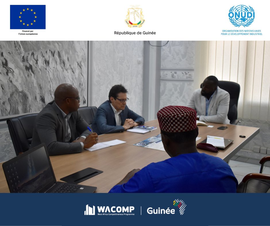 WACOMP_Guinea's tweet photo. Le Chef du Projet du #Refila 🍍est à Conakry. Avant de se rendre sur le terrain, il a entamé une série de rencontres avec nos partenaires, notamment avec le Secrétaire Général du @MinisterePme
#wacomp. Réalisé sous le 💶 @UEenguinee & ⚙️ @UNIDO https://t.co/NybxnNmteP
