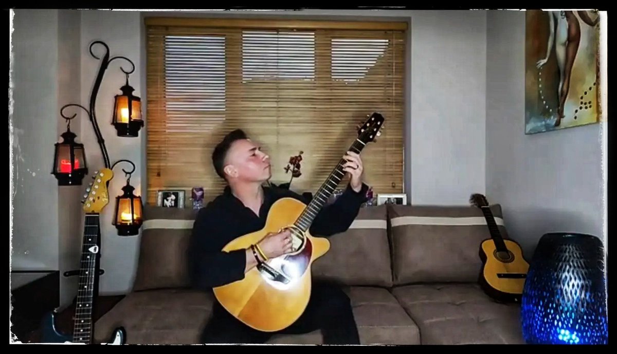 NojusLive's tweet photo. Live music from home #nojuslive #acoustichome #music #music #dariusmileris https://t.co/DYprbhhMxi