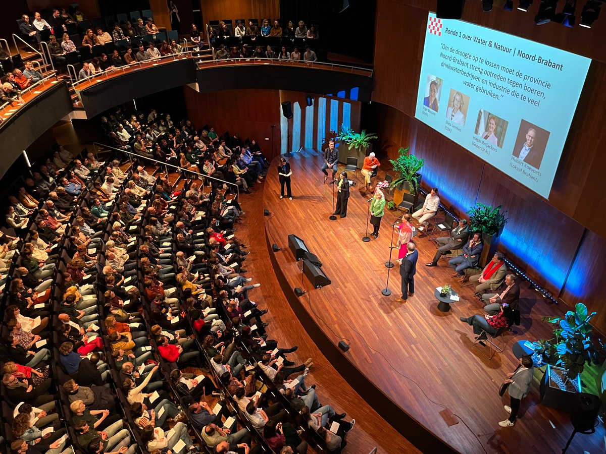 Gisteren vond het #natuurenklimaatdebat plaats. 🌿 12 lijsttrekkers uit de provincies Utrecht, Gelderland en Noord-Brabant voerden in een uitverkochte zaal debat over groene stellingen. Gemist? Hier kijk je het terug: 
➡️ lnkd.in/earSaaGh

#ps23 #ikstemnatuurlijk