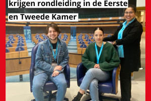 BarendrechtPvdA's tweet photo. PvdA leden krijgen een rondleiding in de Eerste en Tweede Kamer! https://t.co/JQt2Nr96og https://t.co/oaZ9wSTl2b