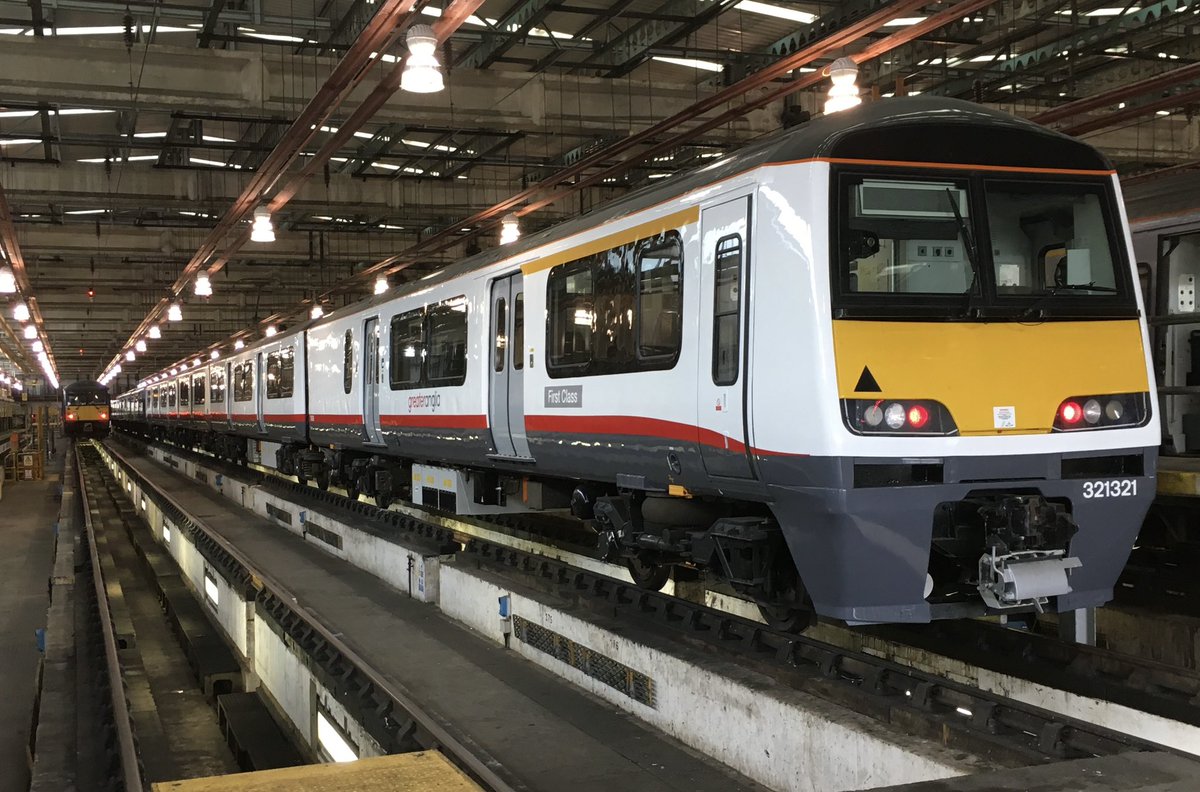 TodaysRailways's tweet image. To mark the upcoming withdrawal of its remaining 321s, @greateranglia is to run a railtour from Liverpool St to Clacton/Walton/Harwich/Stowmarket/Southend on 29 April. Profits will be shared between @EACH_hospices, @HavensHospices &amp;amp; @RailwyMission. railplus.greateranglia.co.uk/class-321-fare… 📷GA