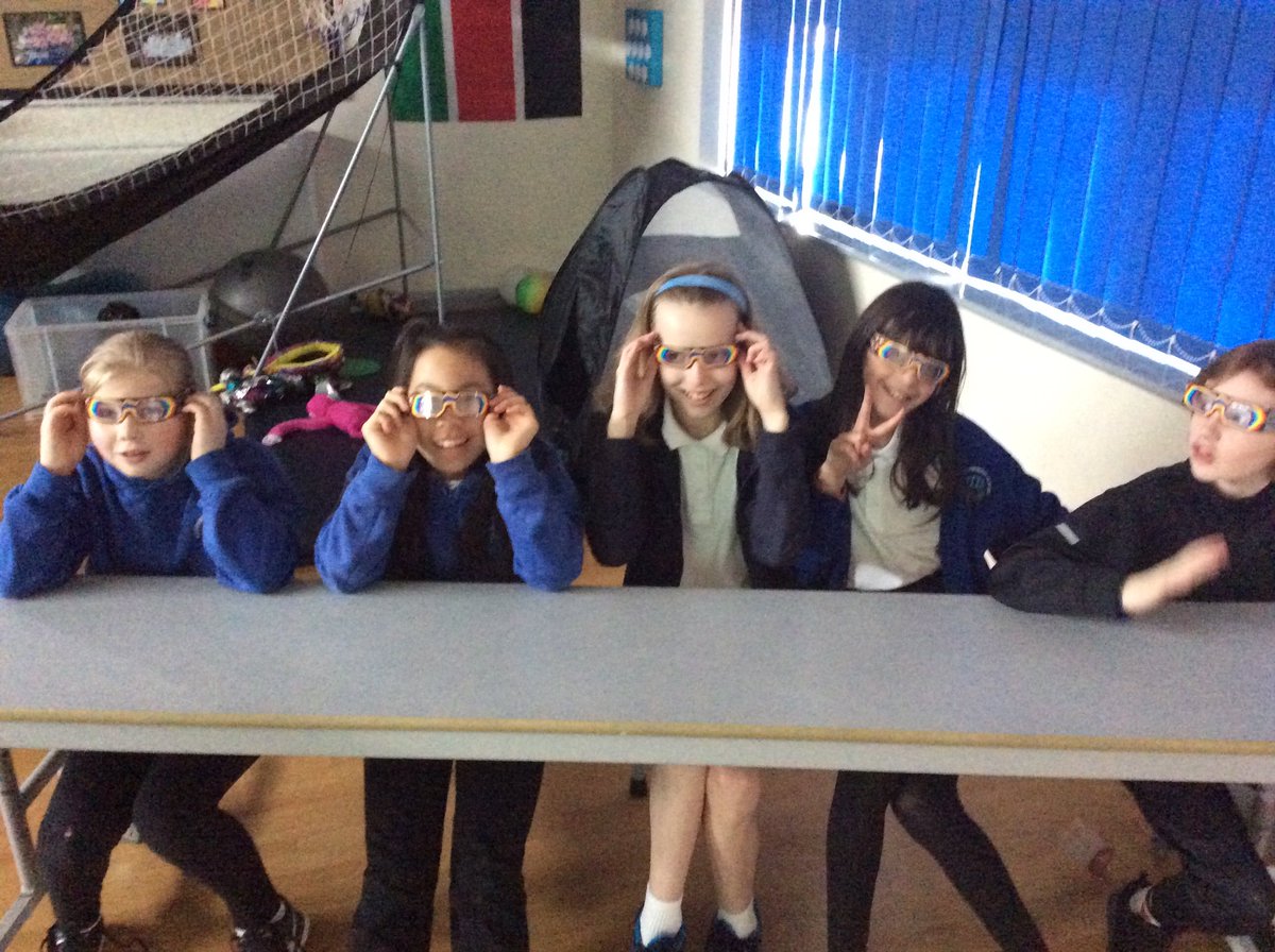HartfordPrimary's tweet photo. #6CB looking good for #ScienceWeek https://t.co/aTZXF70DIb