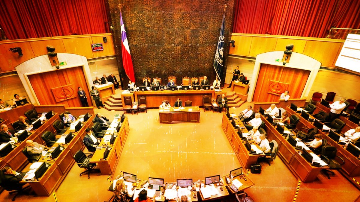 Hoy a las 16:00 hrs se votará en el <a href="/Senado_Chile/">Senado Chile</a> la ley Antinarco que modifica diversos cuerpos legales para mejorar persecución al narcotráfico. Se incluye diferenciar usuarios medicinales para mejorar la eficiencia y dejar de criminalizar a pacientes que usan cannabis.