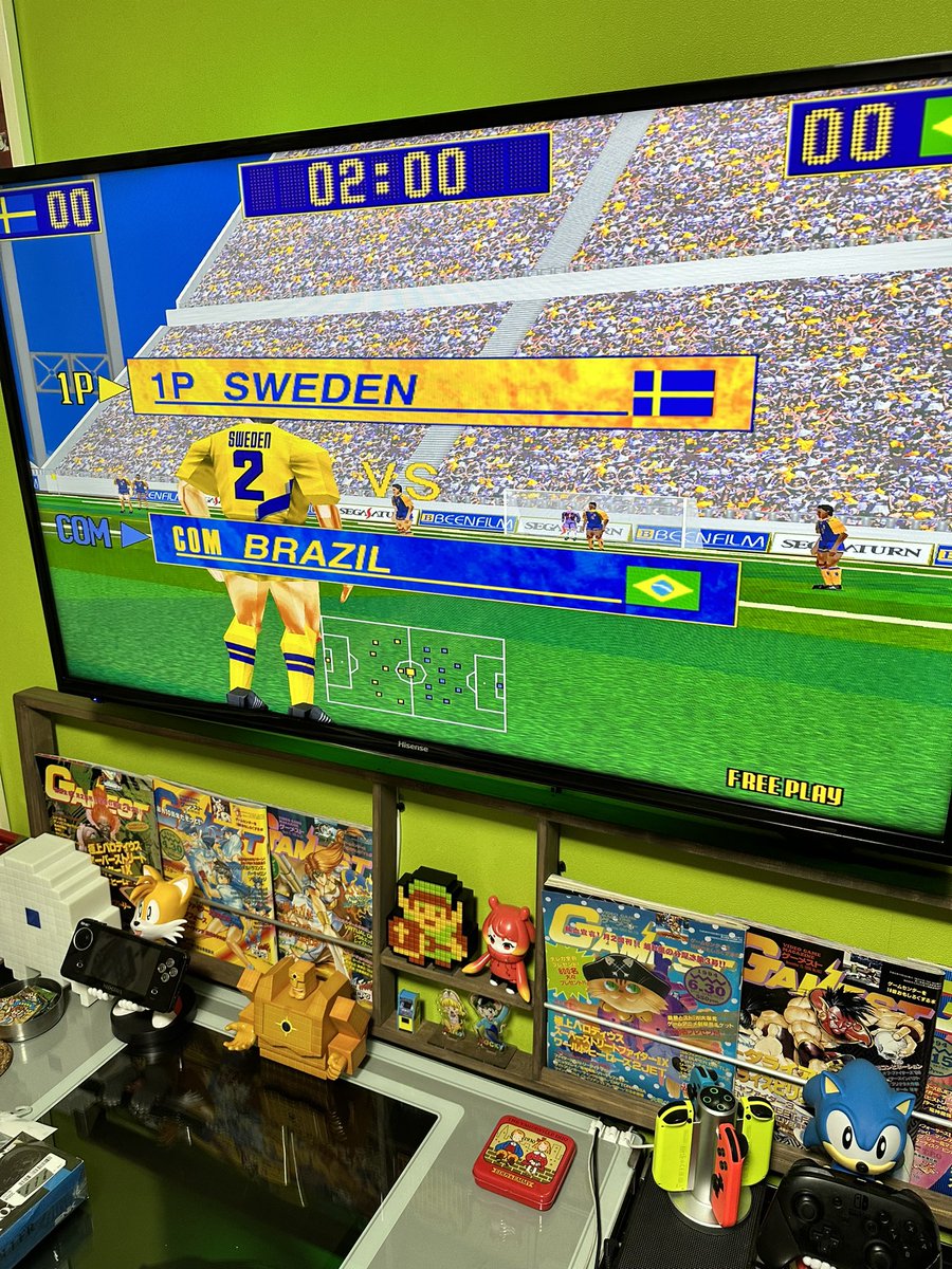 hacna897's tweet photo. おやすみ前にバーチャストライカー⚽️
今見るとカックカクだけど、当時はこんなリアルなサッカーゲーム無かったよなぁ🤔ゲームセンターで衝撃を受けた思い出。
バーチャストライカー4移植されないだろうか。。
#セガ
#バーチャストライカー
#M2ST https://t.co/jcPX8AELsJ