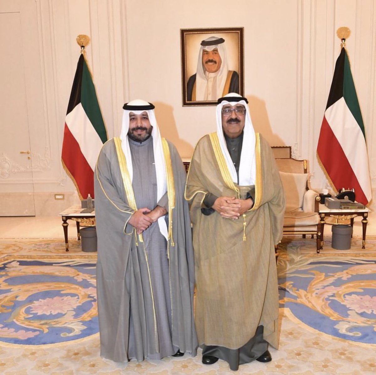 وفقكم الله على خدمة بلدكم تحت راية سيدي صاحب السمو و سيدي سمو ولي العهد الامين الشيخ مشعل الاحمد الجابر الصباح حفظهم الله ورعاهم  و اخوي سيدي سعادة الشيخ صباح ناصر صباح الاحمد الجابر الصباح حفظه الله سفير دولة الكويت في المملكة العربية السعودية 
🇰🇼🇸🇦