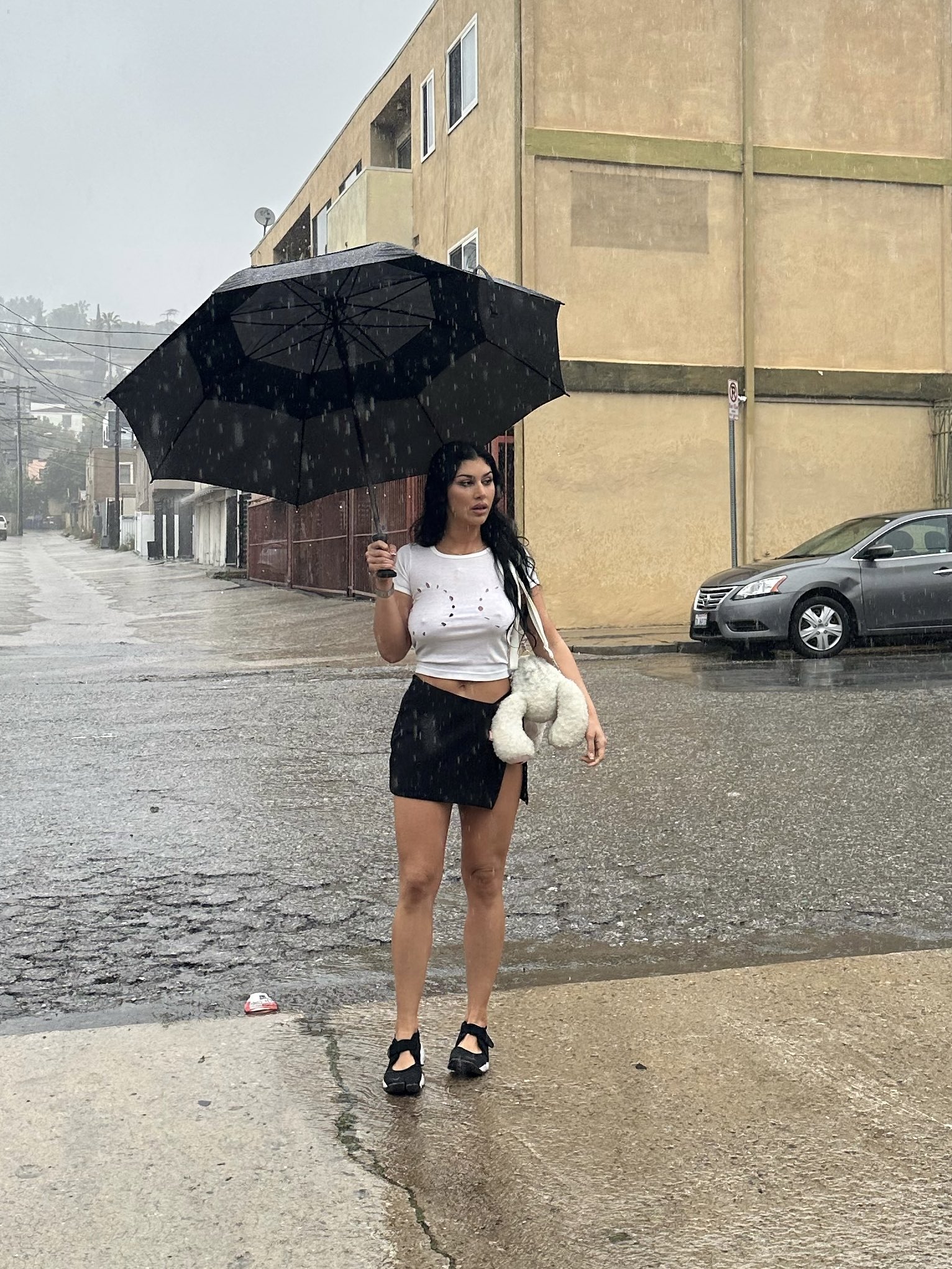 TW Pornstars 1 pic. Queenie Sateen. Twitter. Top on or off ☔️. 1 58