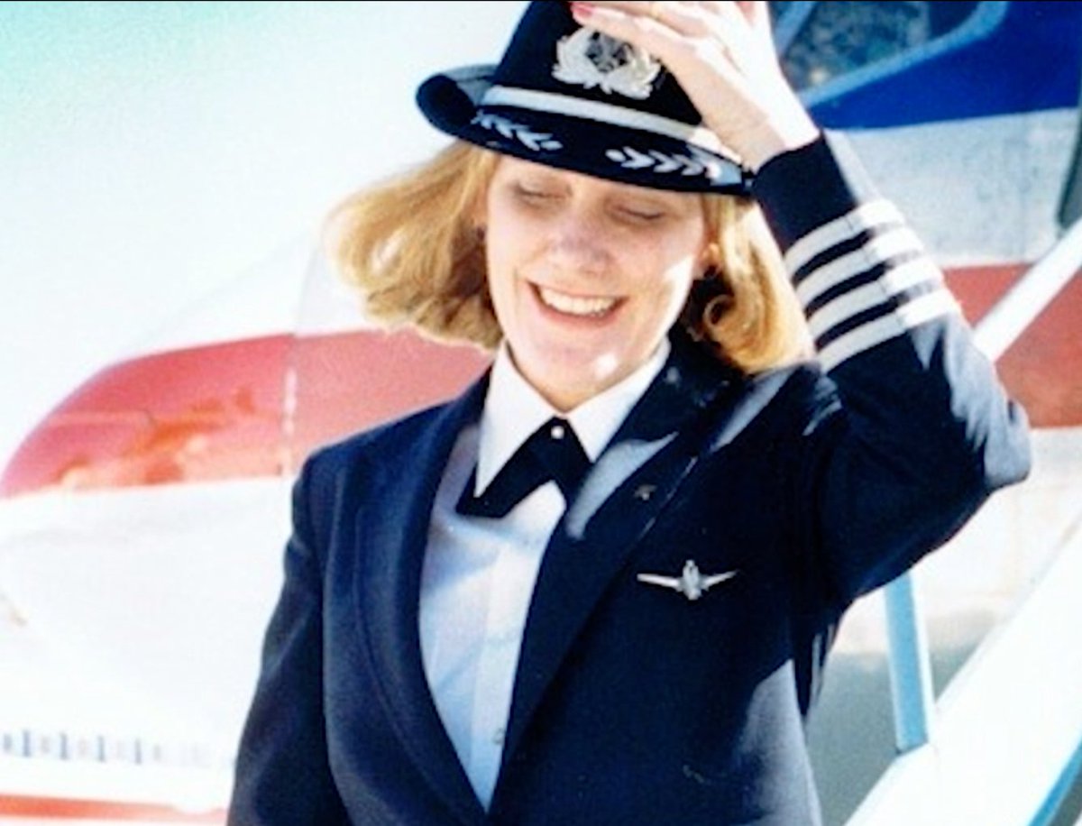BwayInEugene's tweet photo. Did you know the characters in COME FROM AWAY are almost entirely based off of real people? Take a look at the real Beverley Bass - the first female captain of an American Airlines commercial plane. https://t.co/EN90ZVnAZV