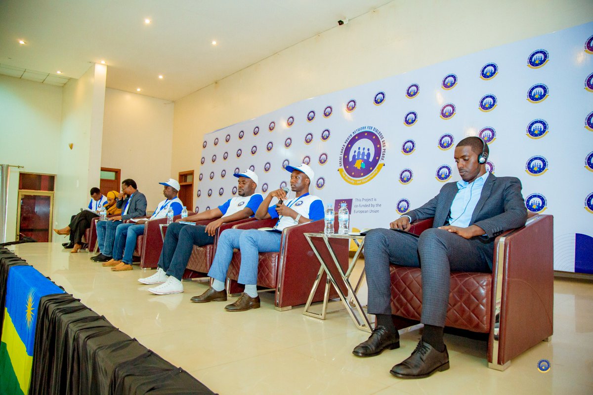 visionjeunesse2's tweet photo. Happening Now: Participants are discussing on Inclusive Finance and Rural Youth: Opportunities and Challenges that youth face in the region

#4youthdialogue https://t.co/9NW1ACeUce