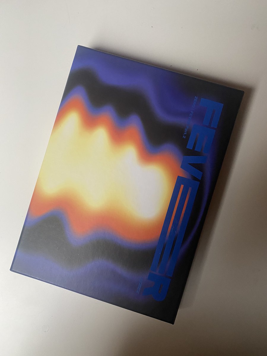 ✨ 𝑮𝑰𝑽𝑬𝑨𝑾𝑨𝒀 ✨

ayant des albums d’ateez en double (sans pc!) je me suis dit que j’allais vous les offrir pour vos collections 🫶🏻

— pour participer il suffit de :
🤍 rt 
🤍 préciser l’album que tu veux
🤍 partager ton meilleur souvenir du concert