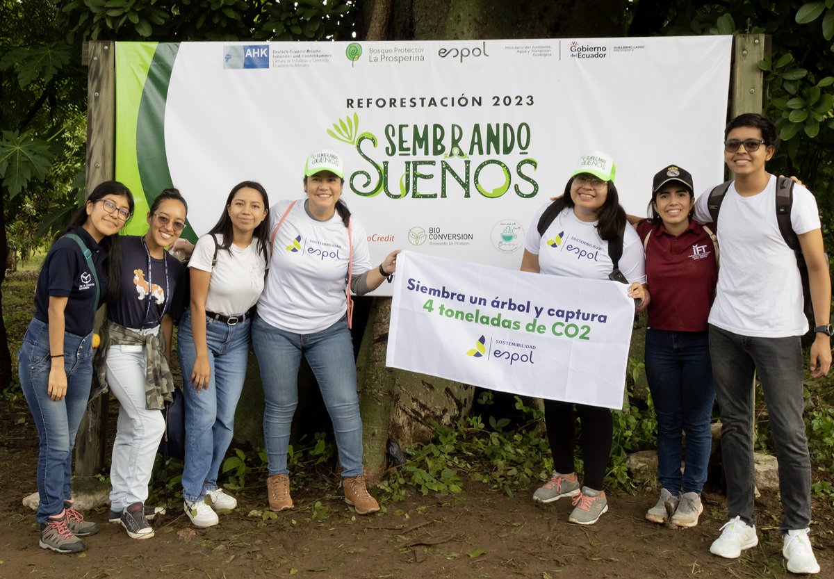Más de 2 mil árboles🌳 se sembraron en el <a href="/bpp_espol/">Bosque y Vegetación Protector Prosperina - Espol</a>, durante el evento Sembrando Sueños, llevado a cabo por la #ESPOL, el Ministerio de Ambiente, Agua y Transición Ecológica, y la Cámara de Industrias y Comercio Ecuatoriano Alemana. 
Conoce los detalles: bit.ly/siembraESPOL