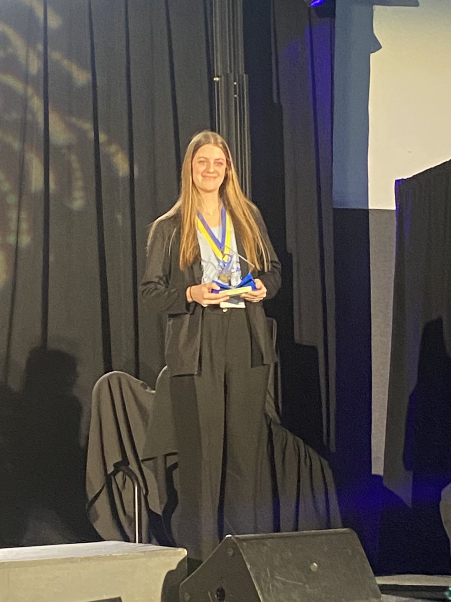 Francis Howell DECA tweet media