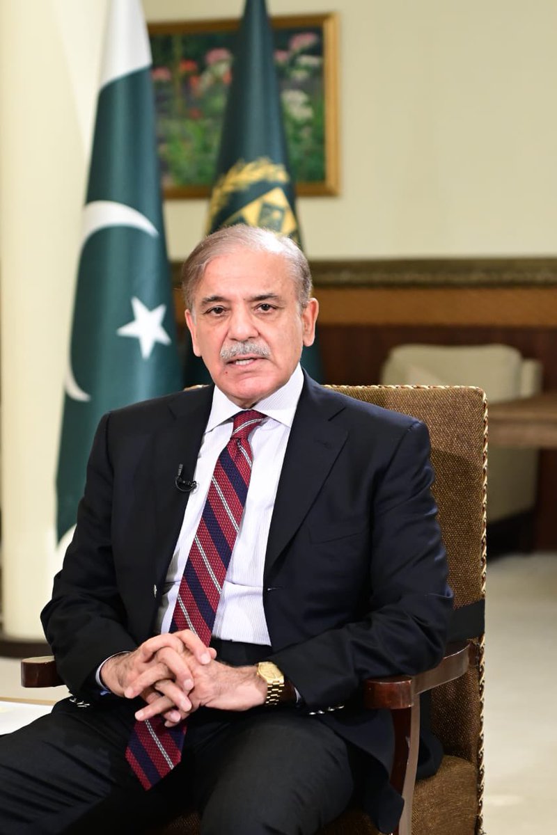 Marriyum_A's tweet photo. Watch PM Shehbaz Sharif @HamidMirPAK @geonews_urdu https://t.co/pMUu2ErKLs