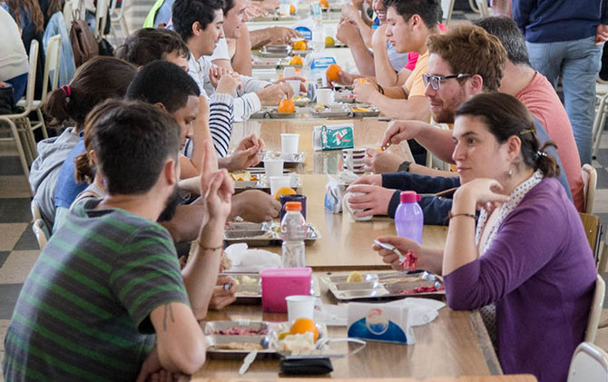 UNC on Twitter: "El Comedor Universitario reabre sus puertas el próximo 20  de marzo 👩‍💻El precio del menú para estudiantes será de $348.  👩‍🏫Docentes y nodocentes pagarán el monto completo de la