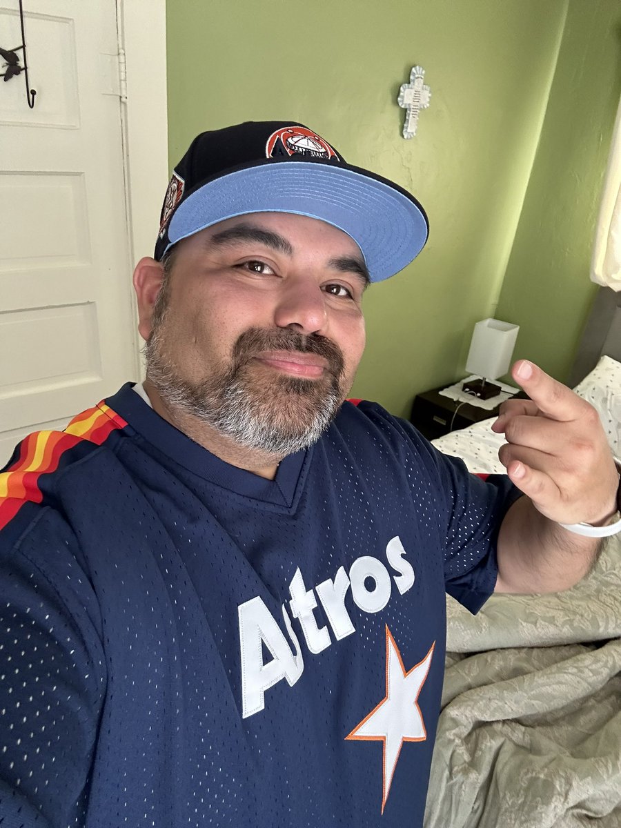 Spring Training Day 4 Drip! Nolan Ryan 1986 throw back jersey and a 1986 Astros 25th anniversary throwback 59Fifty! #SpringTraining2023🌴⚾️ 🙌🏽