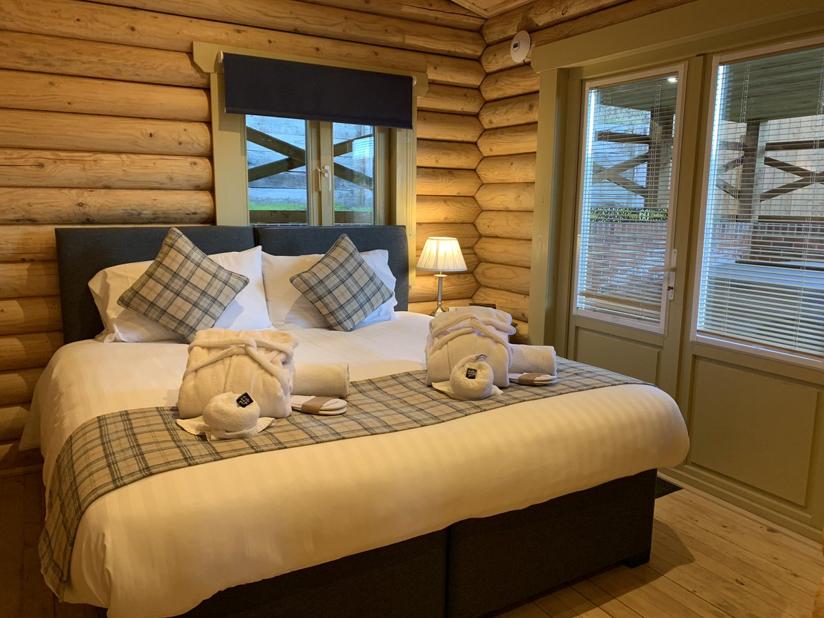 alisongittins's tweet photo. For any celebrations or a luxurious escape, highly recommend @vindomora hidden gem with stunning views, exclusive but affordable and exceptional service 😍 #NetworkNorthEast https://t.co/hd1grm7X6y