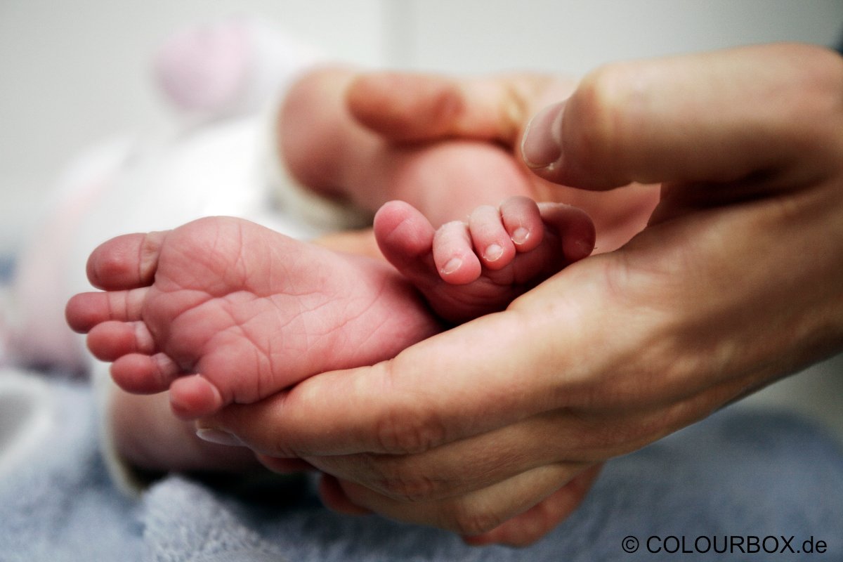 Mindsets can influence the course of childbirth: If it is understood as a natural process, complications are less likely to occur. Study by researchers @einAnfang published in ejsp_journal. Read more: onlinelibrary.wiley.com/doi/10.1002/ej… &amp; uni-bonn.de/en/news/031-20…