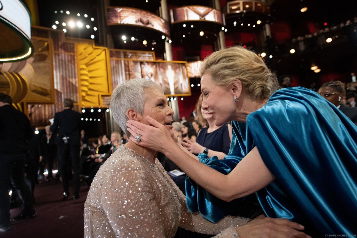 _martremblay's tweet photo. there’s something special about cate blanchett supporting her friends https://t.co/S5EkVzc5ob