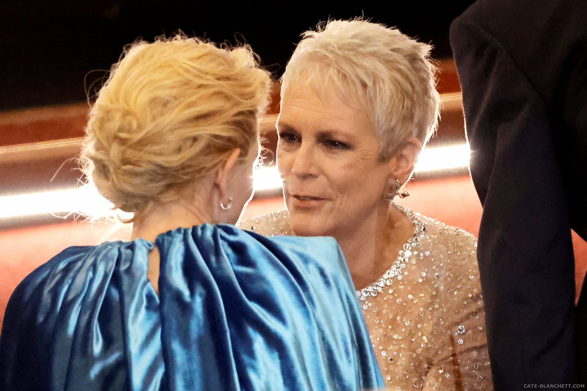 _martremblay's tweet photo. there’s something special about cate blanchett supporting her friends https://t.co/S5EkVzc5ob