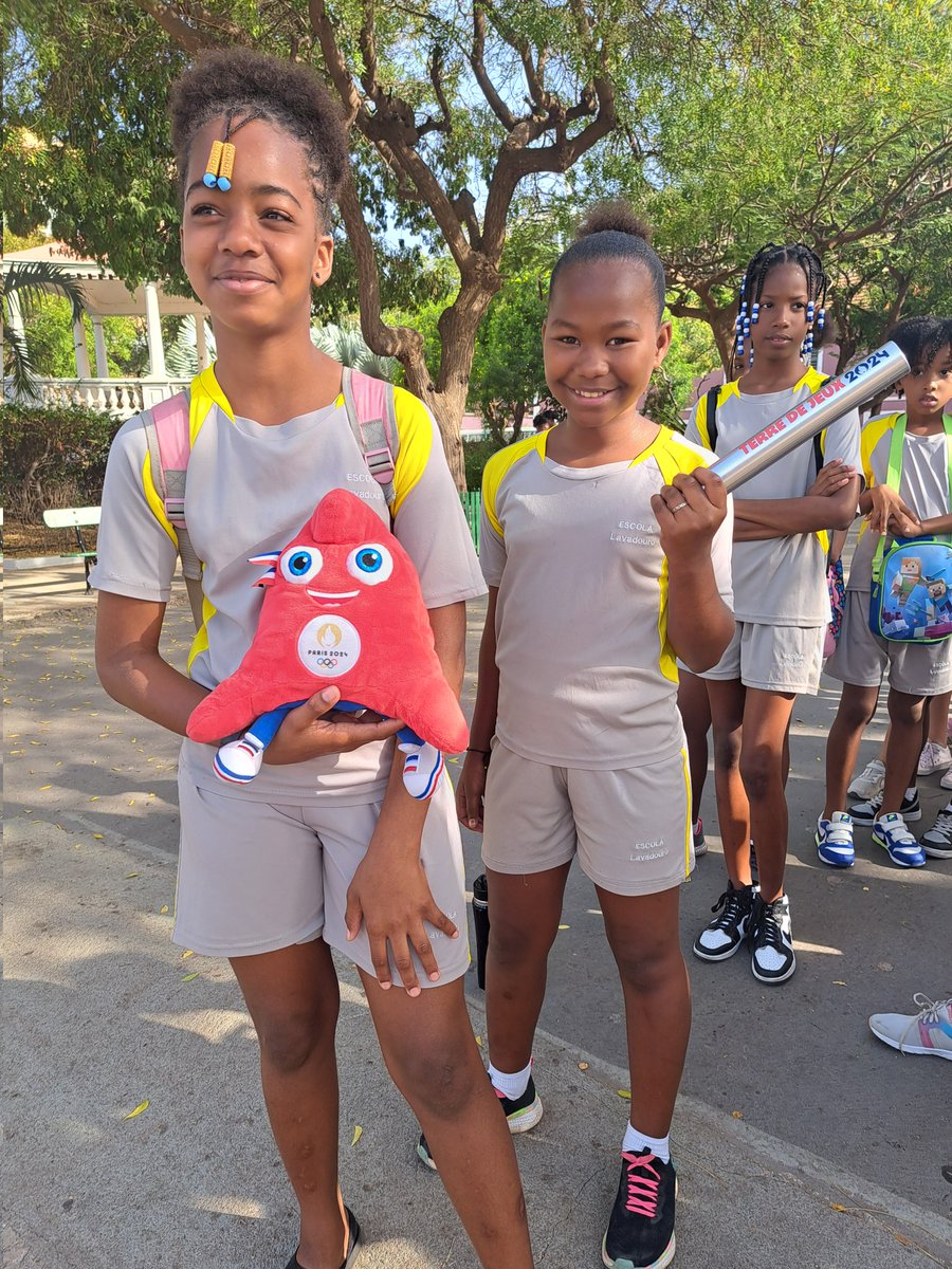 Já estamos prontos para a corrida de estafetas mundial do Terre de Jeux!

<a href="/FranceauCapVert/">La France au Cap-Vert</a> 
#Paris2024 
#terredejeux