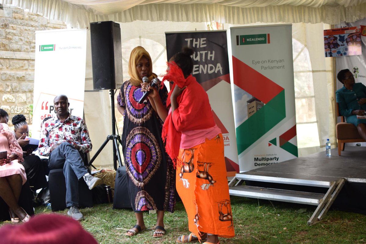 Twaweza_Ke's tweet photo. At the @thePDFestival, we hosted an event on Citizen Participation in County Governance to discuss the challenges as revealed in our qualitative reports.

To bring this to life and therefore spark dialogue, @Sautiafrika put up a performance. 

They did not come to play!👏👏👏 https://t.co/d6L2j03Vvh