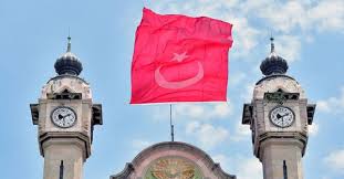 14 Mart 1919 yılında Mekteb-i Tıbbiyye-i Şahane’nin iki saat kulesine Türk Bayrağı'nın çekildiği günden bu yana kutlanan Tıp Bayramımız'da tüm meslektaşlarıma bayram tebriklerimi iletiyorum 🇹🇷