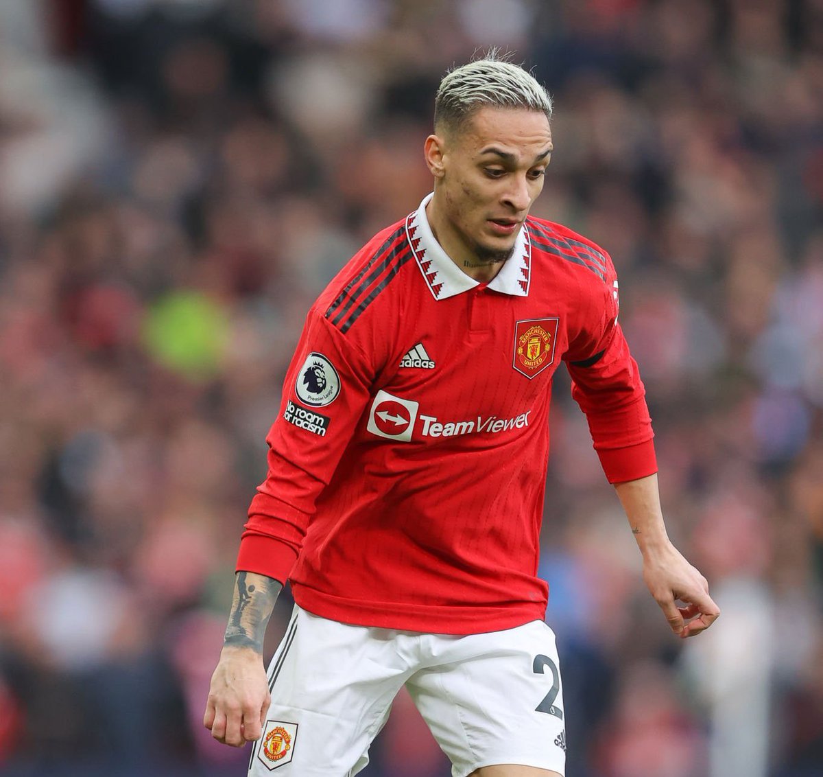 UtdPlug's tweet photo. 🚨🇧🇷 Rio Ferdinand: "I think Antony, if he looks at his game he will say to himself: 'I'm not where I want to be and I'm not doing what I thought I was doing. Yes, he scored some important goals here and there, but if he's honest with himself, he'll tell himself he needs to do more." #MUFC