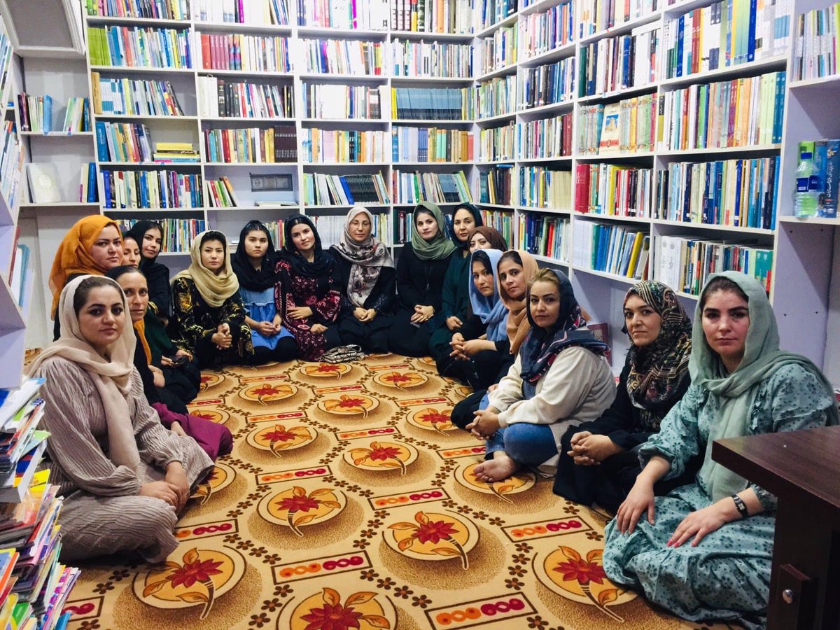A women's library in Kabul has been CLOSED due to Taliban restrictions.

The library wasn't just a library for women, but a sanctuary where they could come together, read &amp; learn, especially as women have been BANNED from receiving an education in Afghanistan. Heartwrenching.