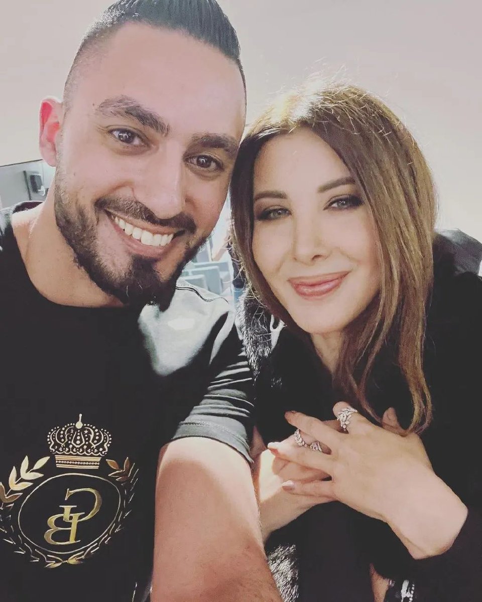 nancy_evin97's tweet photo. Queen of the hearts ♥️♥️♥️@NancyAjram  #NancyInMontreal https://t.co/CuVBHYWRSJ