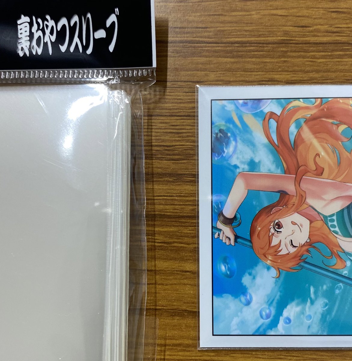 ①裏おやつスリーブ 横幅がピッタリめ！ ②おやつスリーブNEO 横幅に
