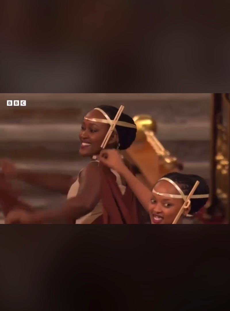 MignonneMucyo's tweet photo. What an honor it was and always is to represent my country through our beautiful culture🇷🇼. Also, HM the king sends his regards to the people of Rwanda🤗.
#VisitRwanda #Rwandaworks https://t.co/vOcqHK8qeU