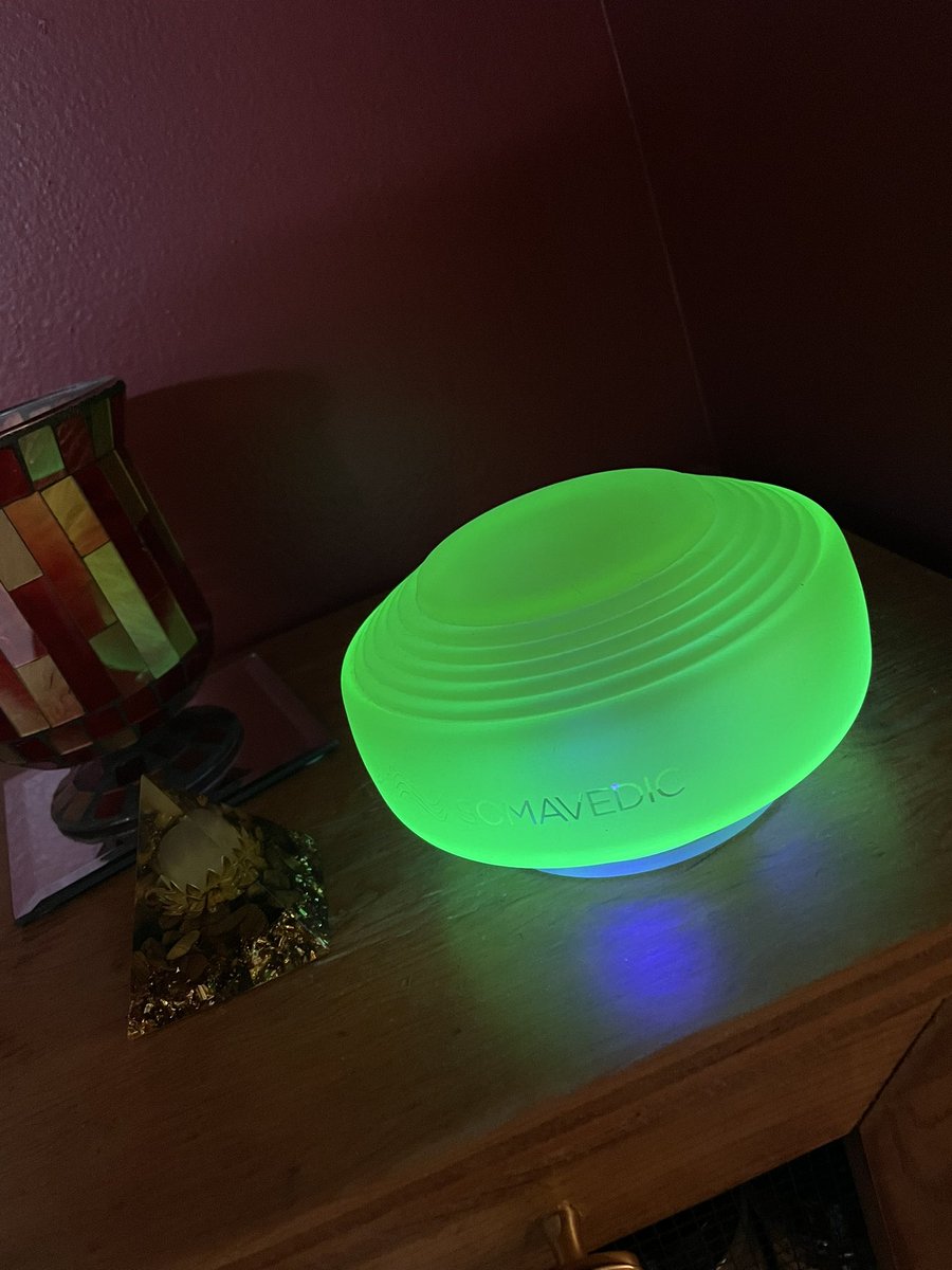 SallyAbbott412's tweet image. I cannot live without my @SomavedicT Medic. After having this for over a year everyone in my household loves the benefits. They have different colors and uses. Use discount code SALLY at checkout.  #EMFmitigation #crystalhealing #waterstructure