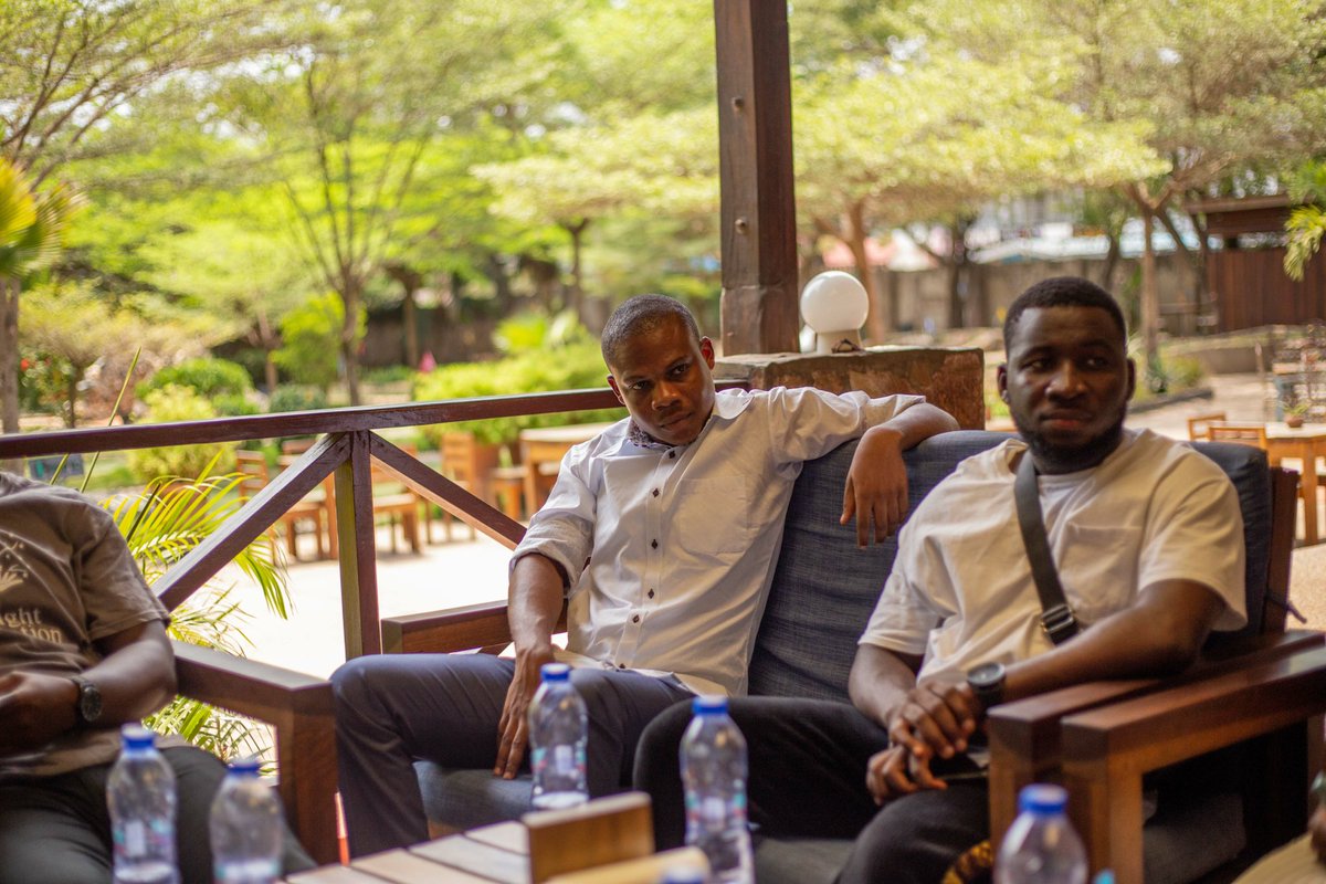 StarlightFound1's tweet photo. Lastly, he spoke to members about service to the community in times when many personal activities stand in the way of members committing themselves fully to the objective and goals set by the Foundation for the year. https://t.co/sXCZwRw0ZL