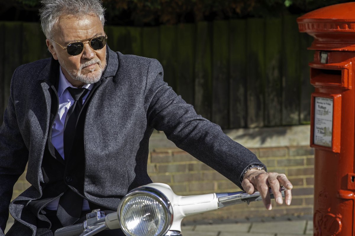 Paul Young tweet media