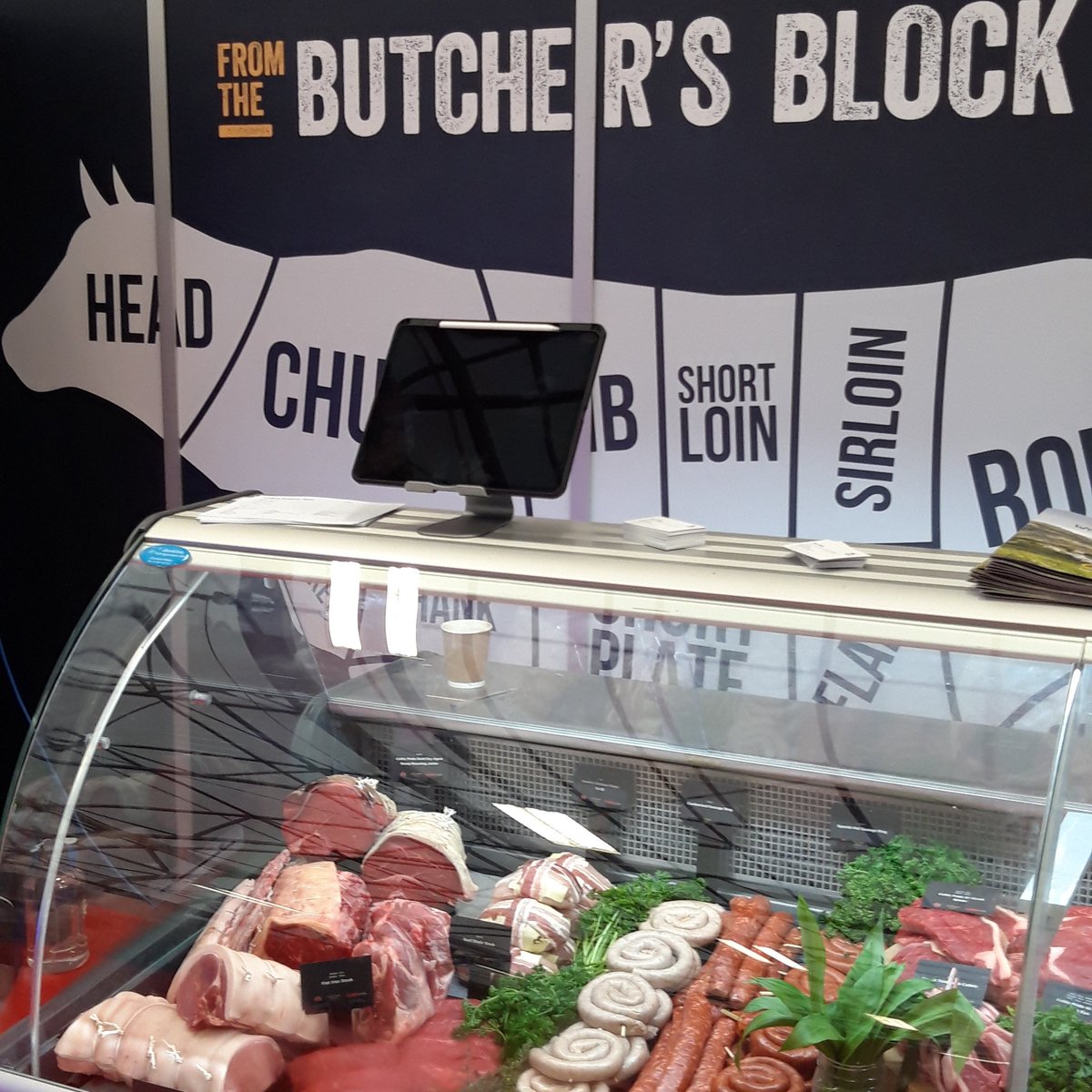 HybuCigCymru's tweet photo. Another important foodservice trade show today. A great chance to talk to potential customers about quality, sustainable Welsh meat farmed #TheWelshWay https://t.co/G1pgTSa6bi