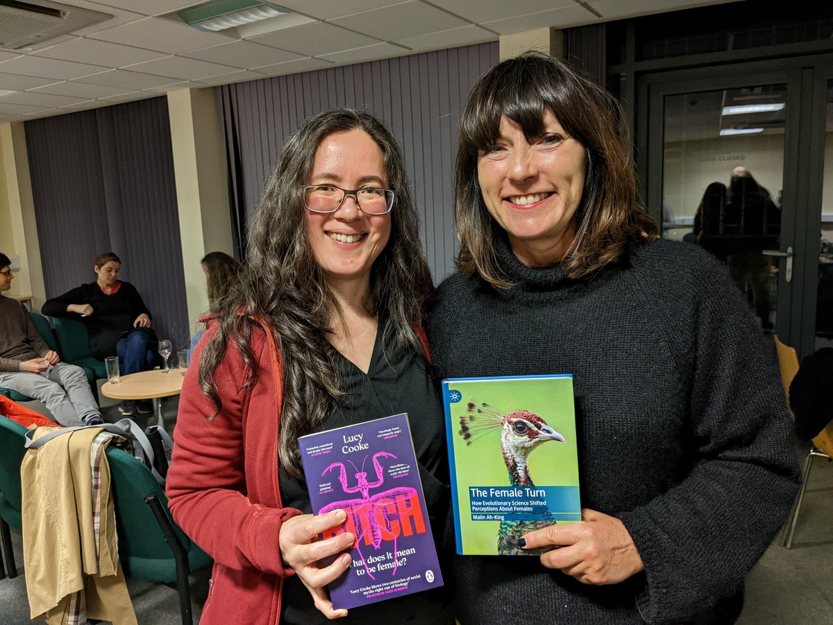 zannaclay's tweet photo. We had the big honour yesterday of hosting 2 amazing writers @mslucycooke &amp; @MalinAhKing at @durham_uni to champion the female perspective on evolutionary science. No longer just the 'feminine footnote' of evolutionary change, now is the time to put females at its forefront. 1/8 https://t.co/j0Tj4MQ9H5