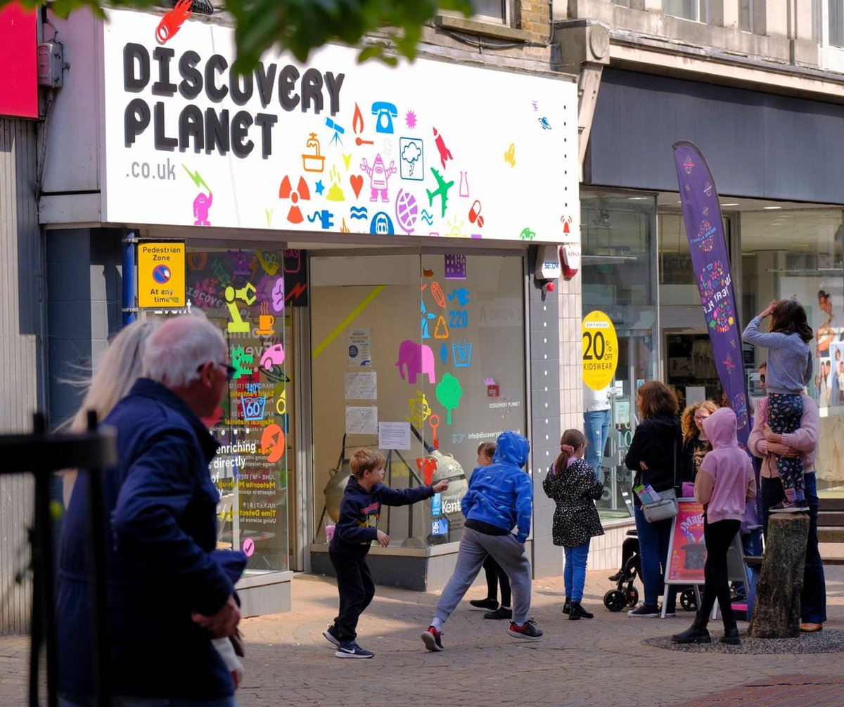 discoverypark_'s tweet photo. Just 20 minutes away from Discovery Park, Discovery Planet brings inspirational experiences to the heart of the local community, at the same time as providing an accessible way to learn 🌎🧬
#discoveryplanet #discoverypark #schools #lifescience
Photo credits: Pete Bateson https://t.co/sypbtgbK1h