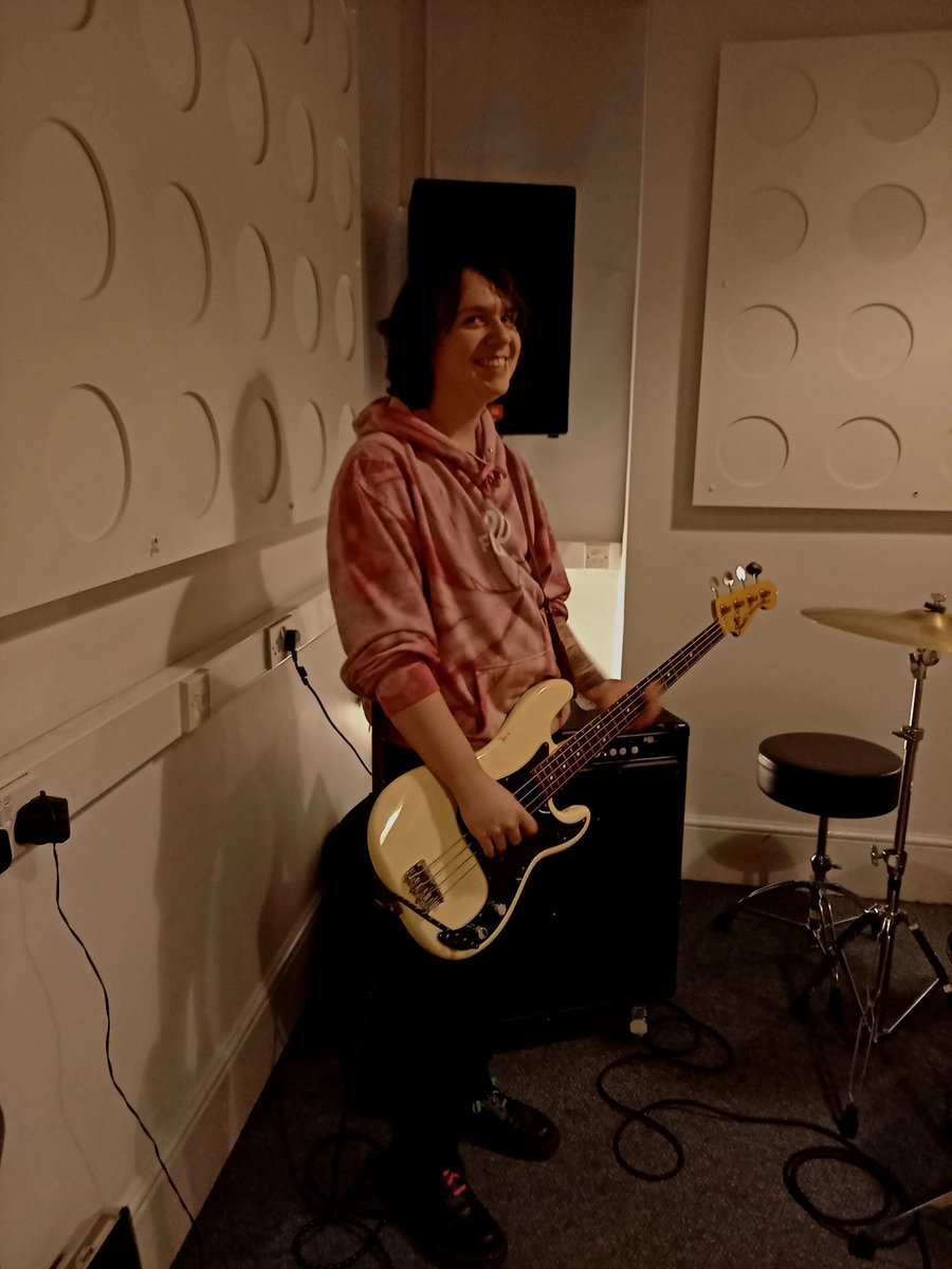 New tunes on the way, catch us at The Louisiana #Bristol on the 2nd April for a preview 🤙
#prettycriminal #band #newmusic