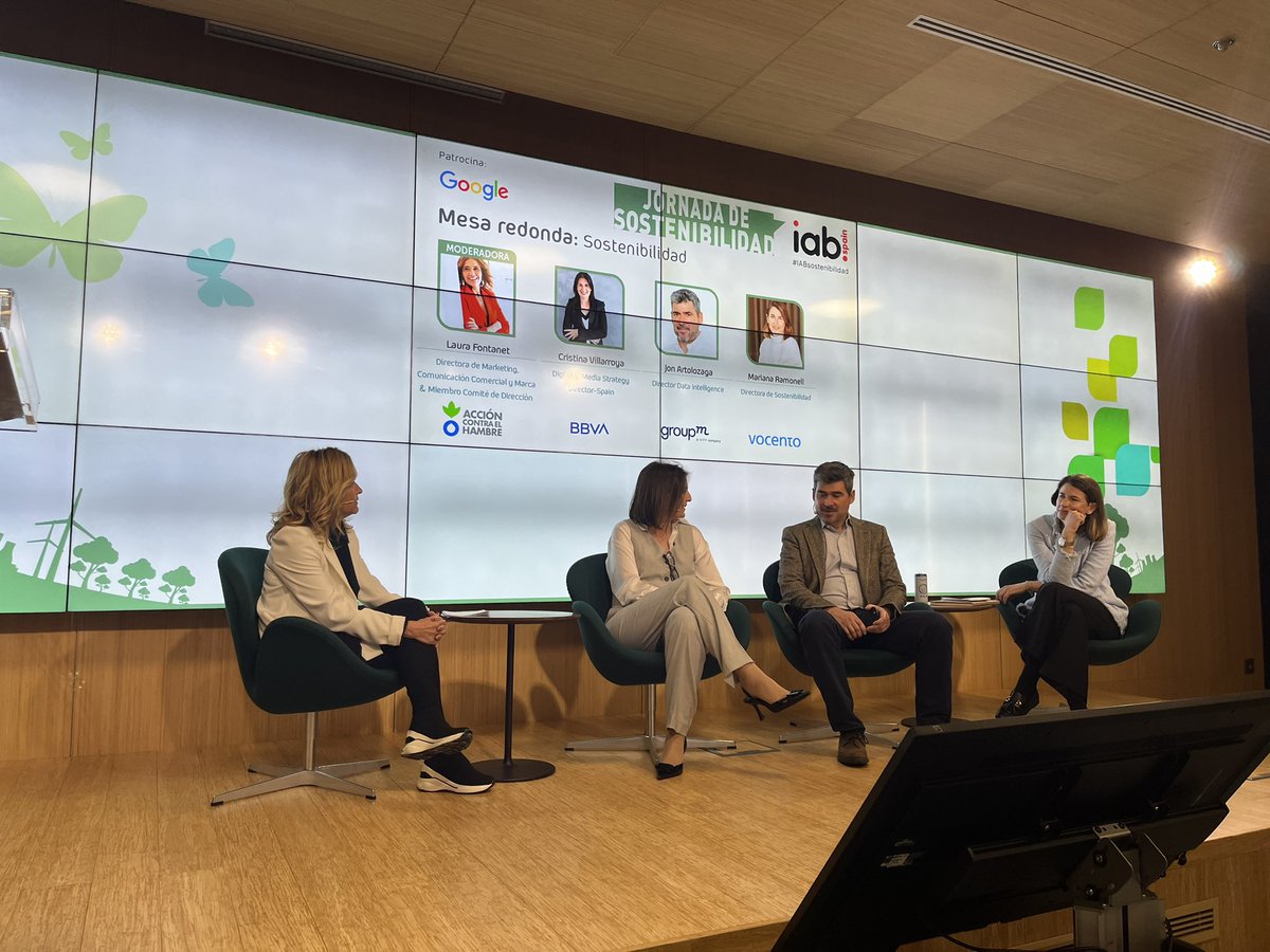 erikhaggblom's tweet photo. Top advertisers such as @BBVA_espana leading in #sustainableadvetising in Spain at the presentation of the @IAB_Spain first recommendations to the industry 👏👏👏 https://t.co/04Ute91H2X