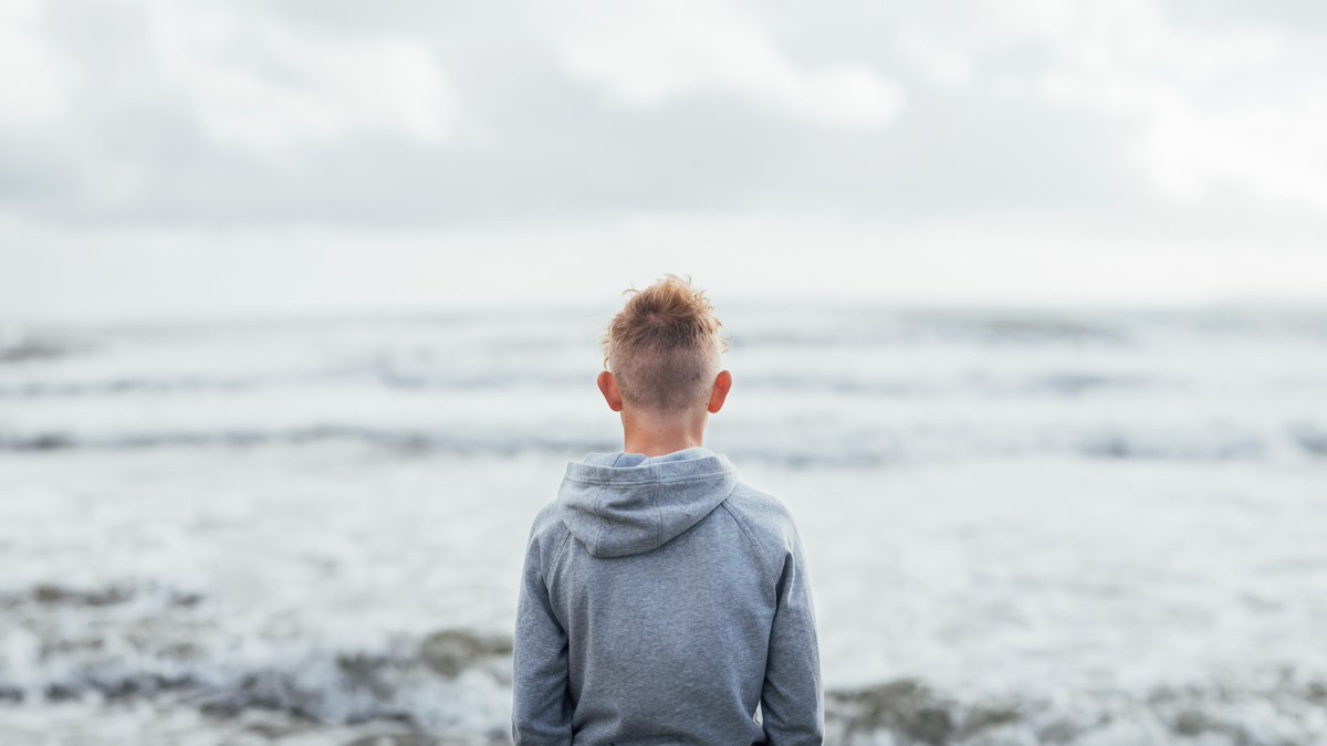 A study published in <a href="/NatureComms/">Nature Communications</a> suggests that ECT, lithium, and clozapine may reduce #suicide rates in adolescent men with severe mental illness, consistent with previous findings in adults. 
Research by <a href="/bostrom_adrian/">Dr. Adrian Boström</a> et. alt. 
news.ki.se/regional-ect-l…