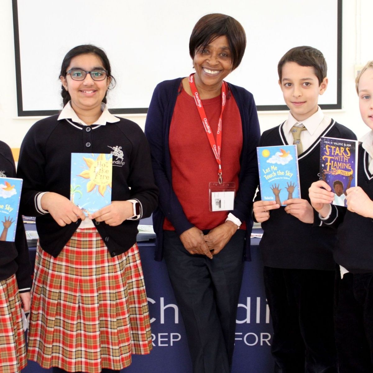 We were delighted to welcome the writer and performance poet Valerie Bloom to Chandlings as part of a week filled with exciting World Book Day events. @PoetryVal #poetry chandlingspst.org/latest-news/va…