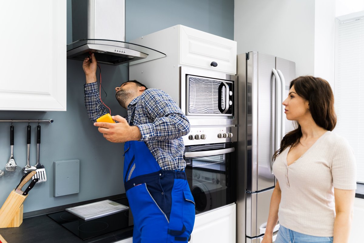 quikonesolution's tweet photo. Get More Benefits From Improved Responsiveness Using #QuikAllot’s #ApplianceRepairService Business #JobSchedulingSoftware! 

Reach Out To Our Team Today To Grow! https://t.co/HKjArELT9v 

#ApplianceRepairSoftware #Malaysia #FieldSchedulingTool #FieldTechnicianManagement https://t.co/TqGm8t8ddv