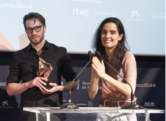 sgaeactualidad's tweet photo. ¡Ya tenemos ganadores del XX Premio SGAE de Guion para Largometraje #JulioAlejandro 2023 que convoca @fundacionsgae!

Los autores #ÁngelaAndrada y @fernandotato14 se llevan el 🏆galardón por su texto  ‘Adeus, Berta’

👏¡Bravo!

https://t.co/rg5qbwpQeP

📸© Jesús Domínguez https://t.co/tkjjFRGKZp