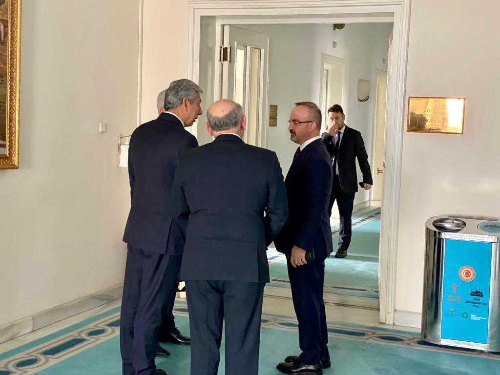DurgenHamza's tweet photo. #AstsubaylaraAdalet “TAZMİNAT” TBMM’de AK Parti Grup katında nöbetteyiz. Şu an tüm Başkanvekilleri, Sn. İsmet YILMAZ başkanlığında toplantıda. İl ve ilçelerden destek bekliyoruz. Tlf, mail, fax https://t.co/jxxbAFT5JU