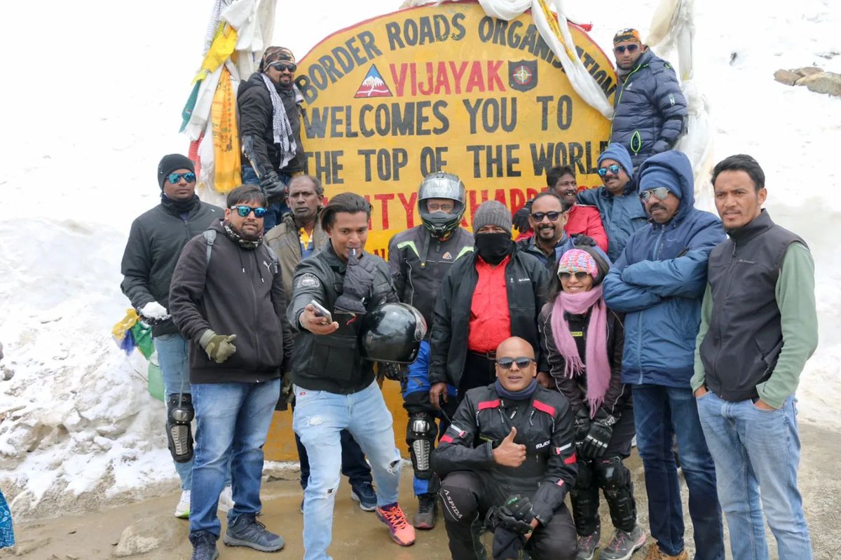 devilsonwheelz's tweet photo. Top of the world
KhardungLa
#devilsonwheelz #roadtrip #biketours #suvtours https://t.co/ZYI3b73Nbm